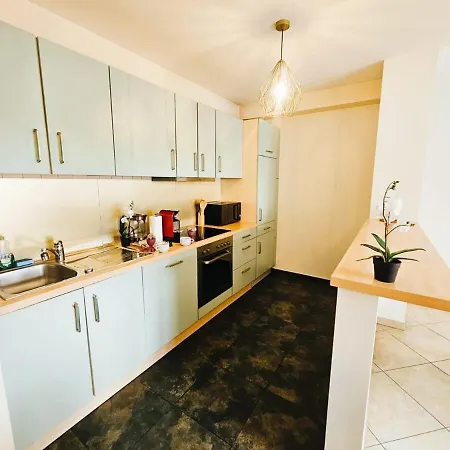 Exclusive 2 Bedroom In The Heat Of Gare