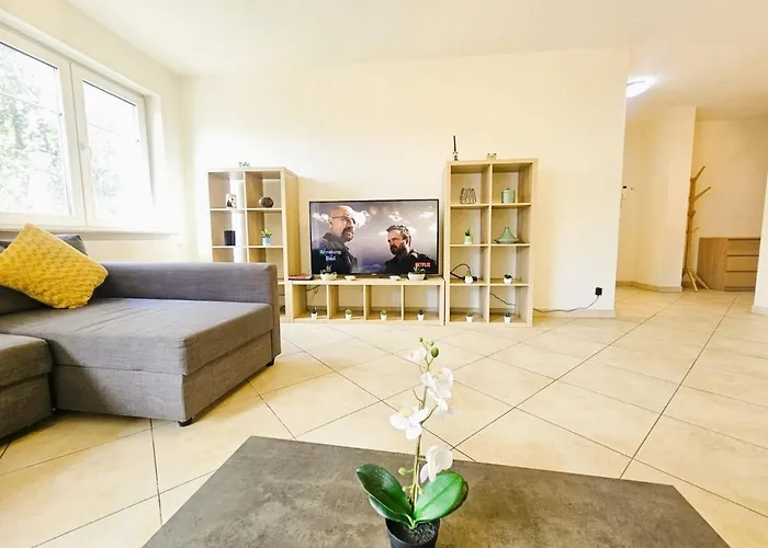 Exclusive 2 Bedroom In The Heat Of Gare 아파트